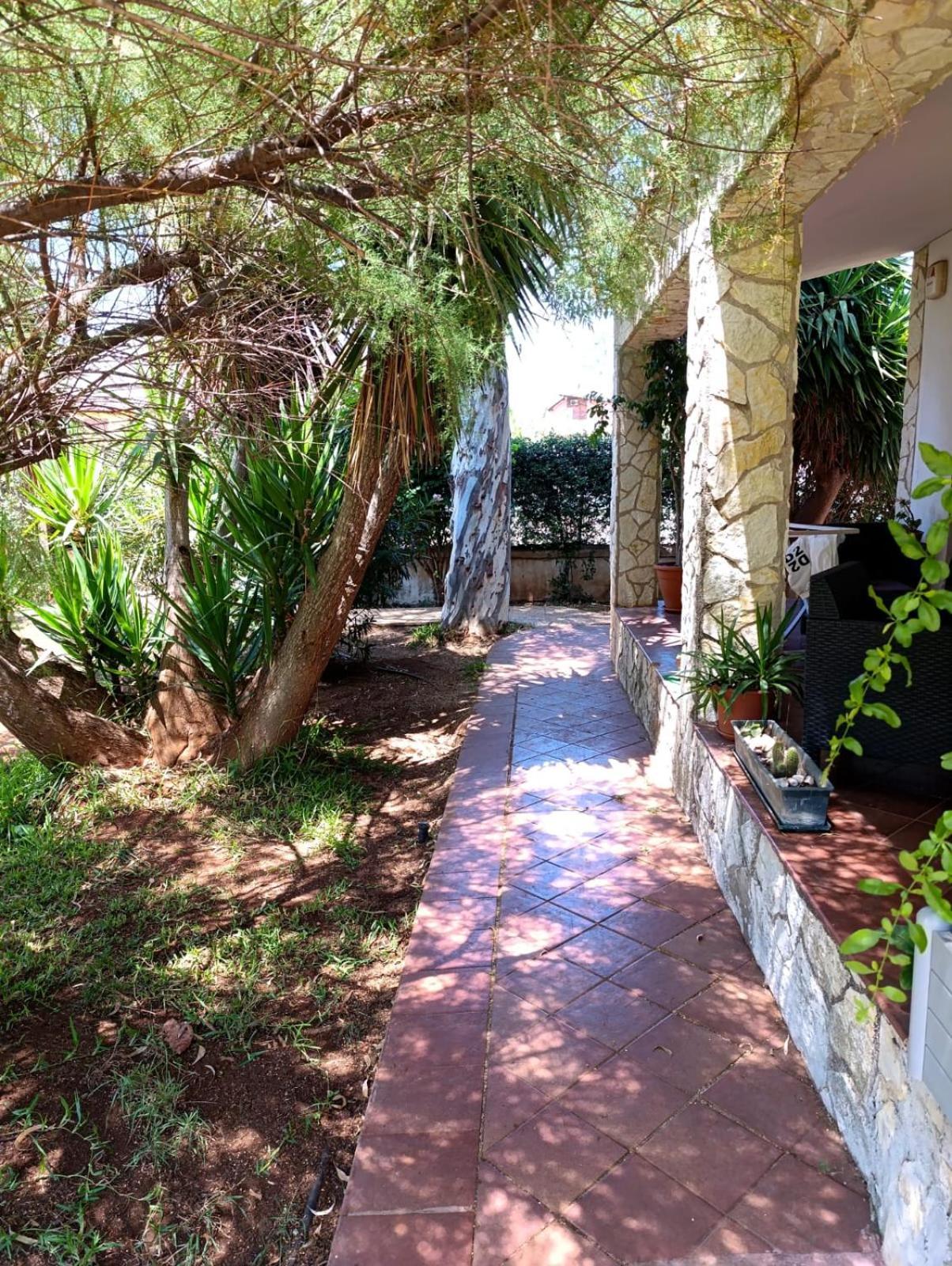 Casa In Giardino A Pochi Passi Dal Mare Villa Palermo Exterior photo